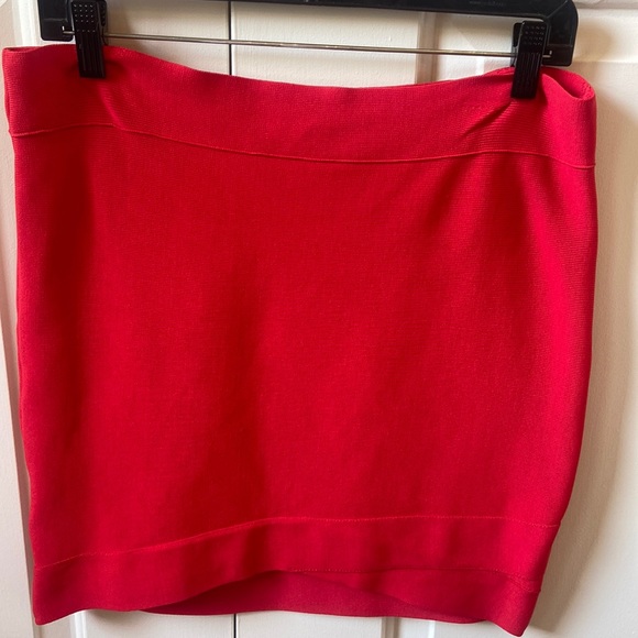 Hot Pink Skirt - Picture 1 of 3